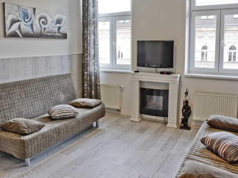 Royal Court Legerova Prag